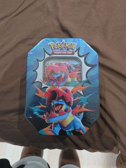 Pokemon tin  mega feraligatr ex
