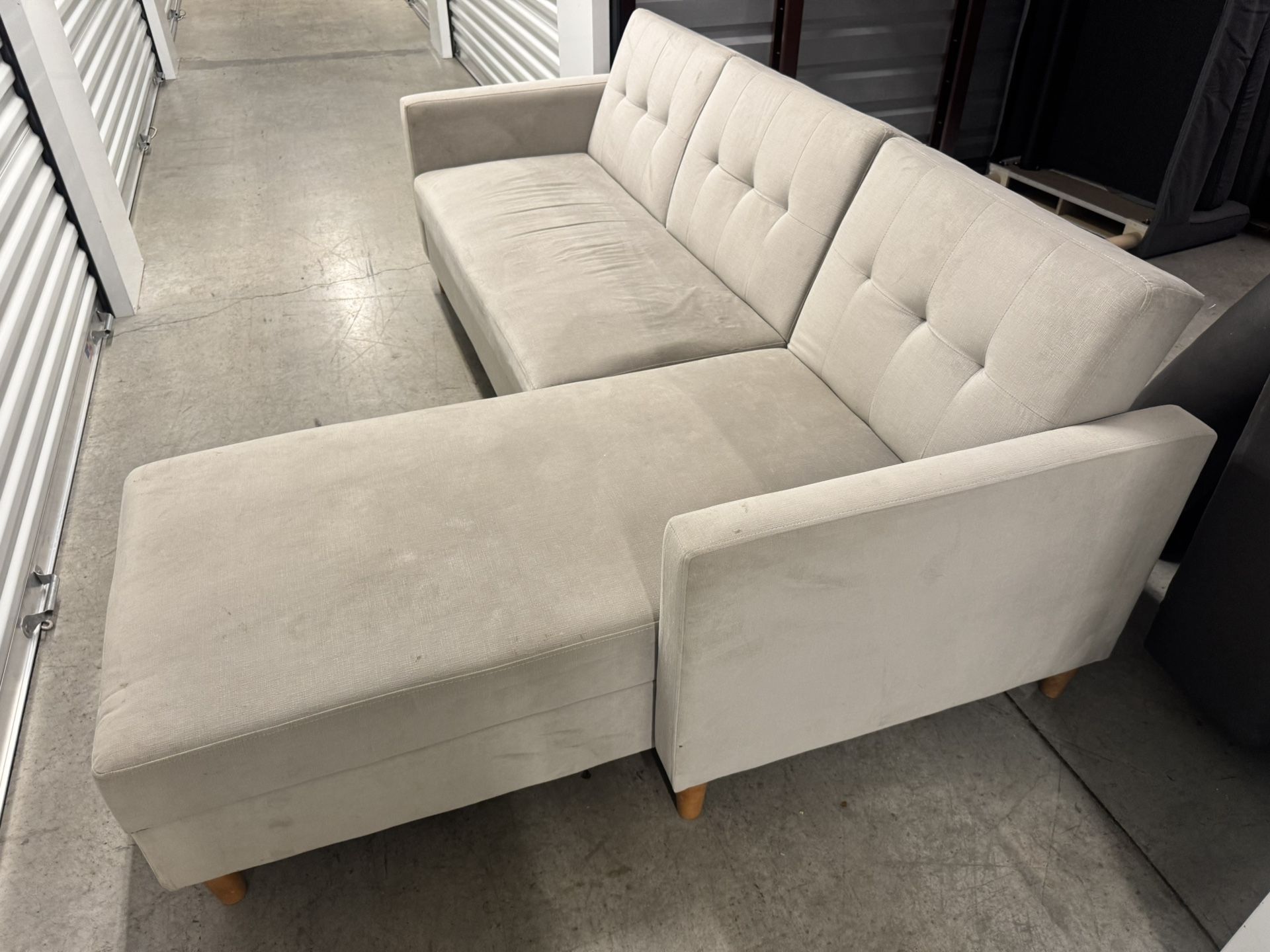 Light Beige Sectional Sofa with Storage Chaise(Free Delivery)🚚