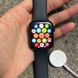 Apple Watch SE