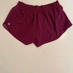👖 Lululemon Hotty Hot Burgundy/slight Purple Shorts Size 10 Women's LuLu 👖 