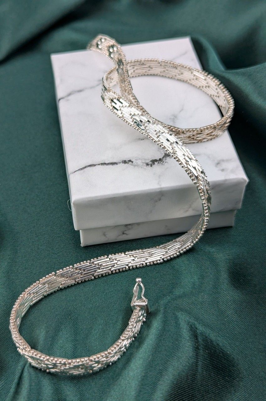 RARE Italian Bricklayer Link Necklace Signed MILOR