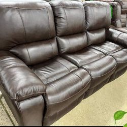 Leesworth Dark Brown Power Reclining Sofas Couchs With İnterest Free Payment Options 