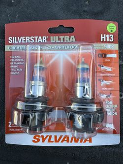 SYLVANIA SILVERSTAR ULTRA H13 