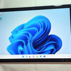VERY NICE MICROSOFT SURFACE PRO 5 WINDOWS TABLET i7 256GB 8GB RAM
Windows 11 PRO