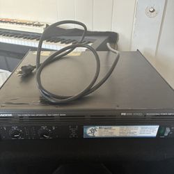 Mackie Fr Series M-1200 Power Amplifier