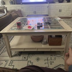 Selling Coffee/side/console Tables