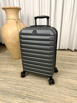 Delsey Hardside Carry on Spinner Suitcase