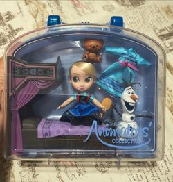 NWT! Disney Animators Collection Elsa Frozen Mini 5" Doll Playset