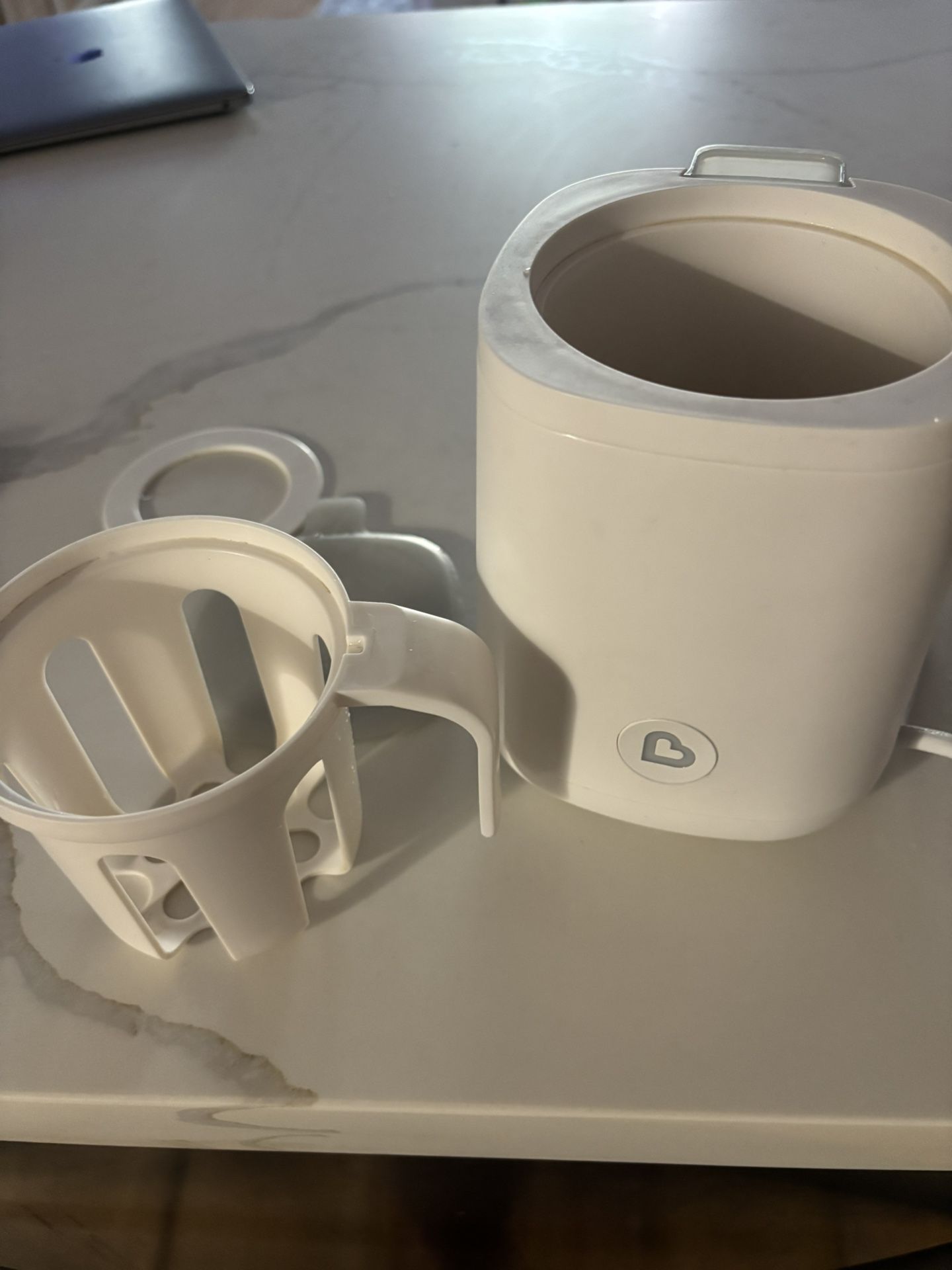 Munchkin Fast Baby Bottle Warmer & Sterilizer