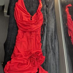 Elegant Red Halter Dress. small 
