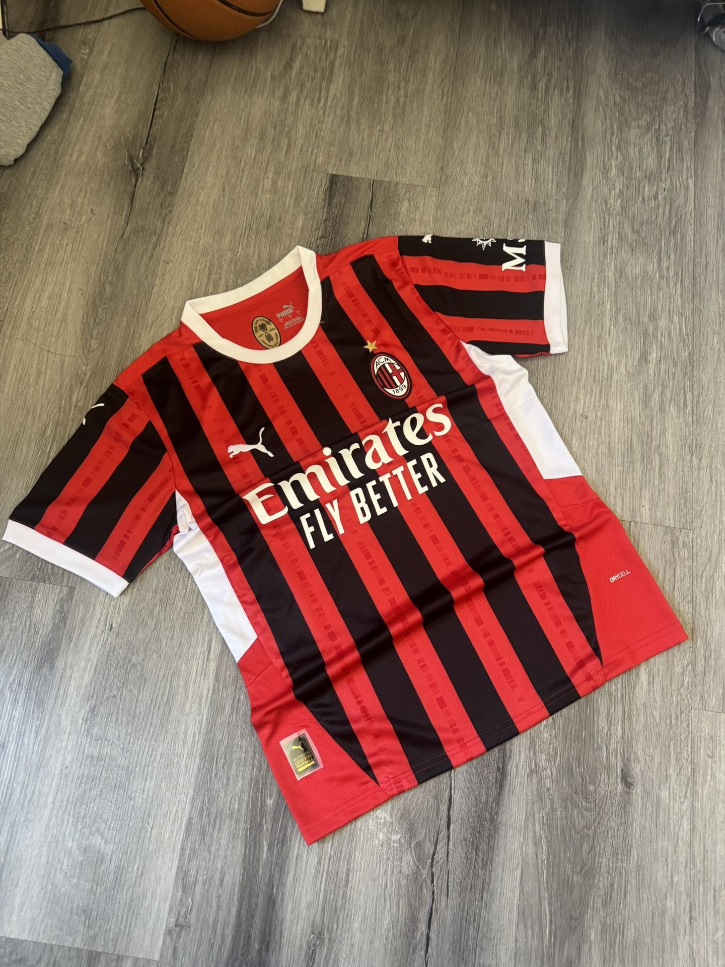 AC Milan 24/25 Home Kit