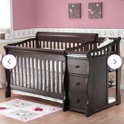 Baby crib - Convertible 
