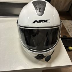 Motorcycle helmet 