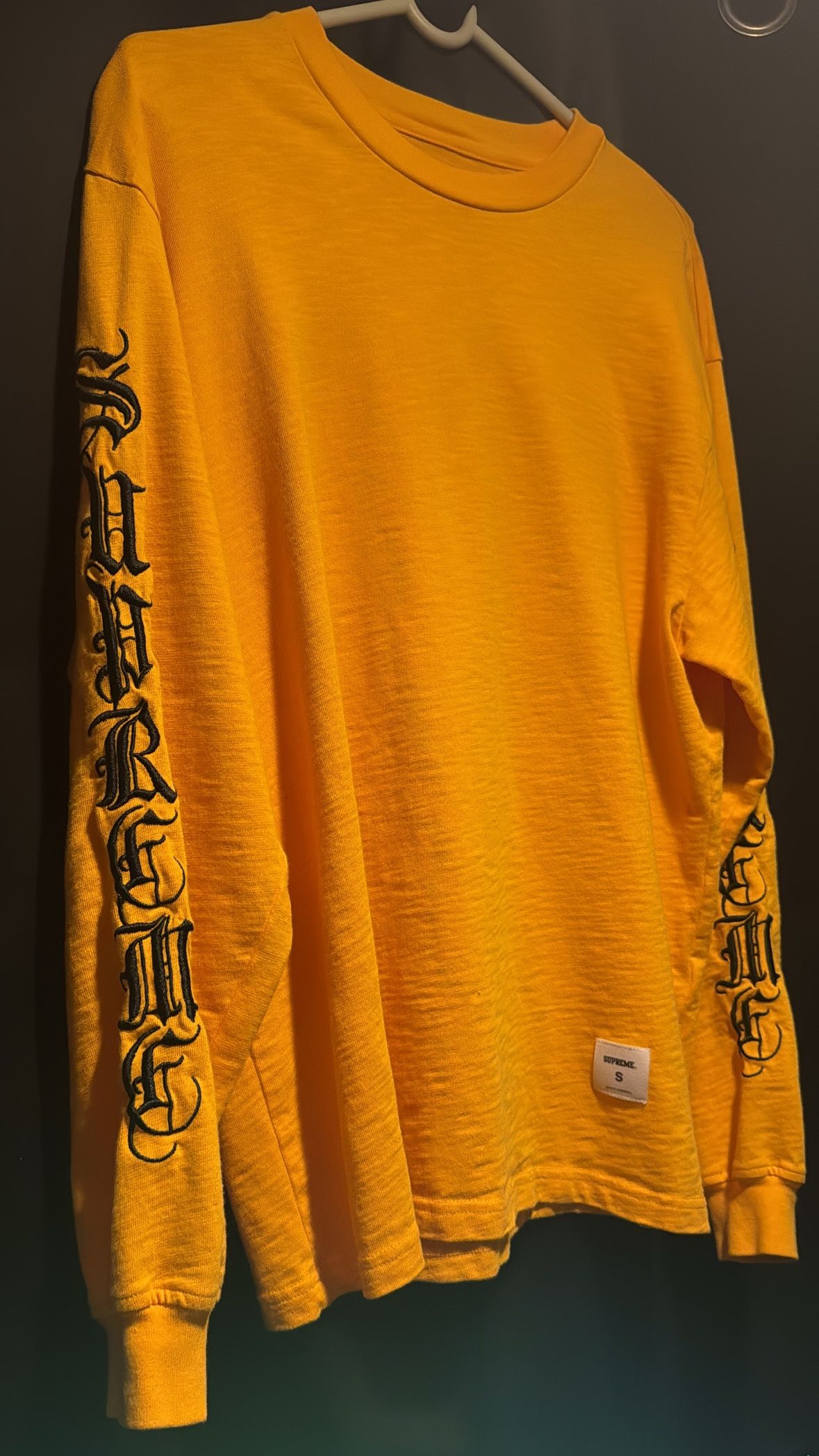 Supreme long sleeve