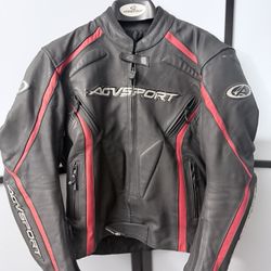 AGVSPORT Armored Motorcycle Jacket Size US-42/EU-52/ MEDIUM Black and Red Used