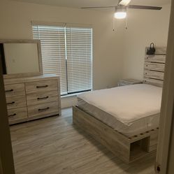 3 Piece Queen Bedroom Set