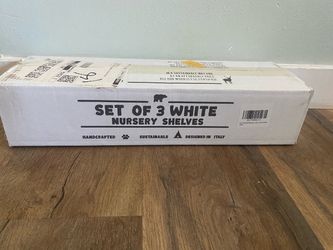 Set of 3 Nursery Shelves