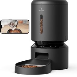 PETLIBRO Automatic Pet Feeder with Camera, 1080P HD Video with Night Vision, Model PLAF203