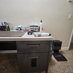 Computer/ Work Desk