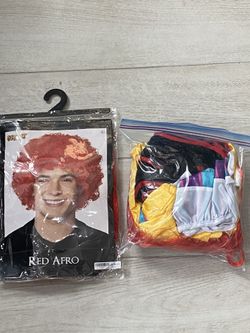 Pennywise IT or Goosebumps Clown Costume And Wig