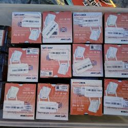 Attention Resellers New In Box Wifi Extenders