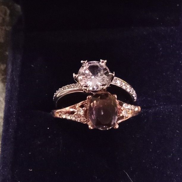 Women's Rings