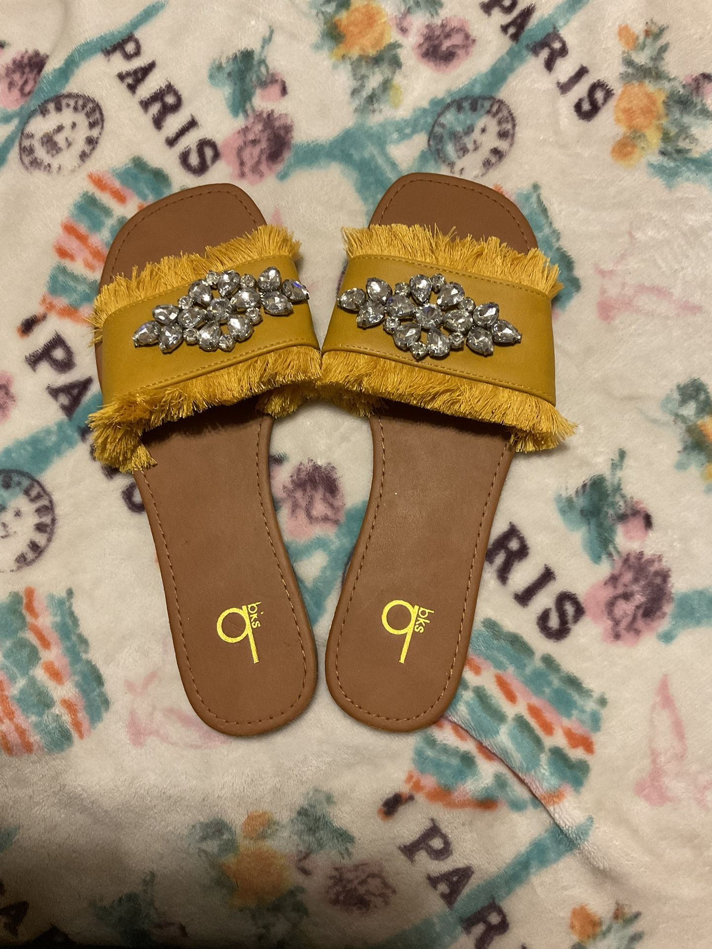 Flat Sandals For Summer