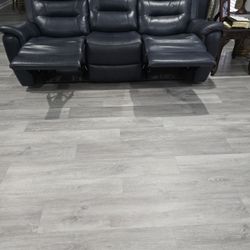 $500 - Blue Leather Sofa & Loveseat 