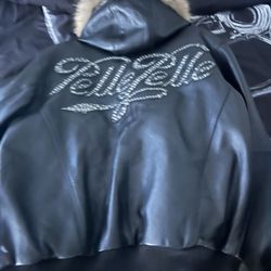 Medium Black Men’s Pelle Pelle