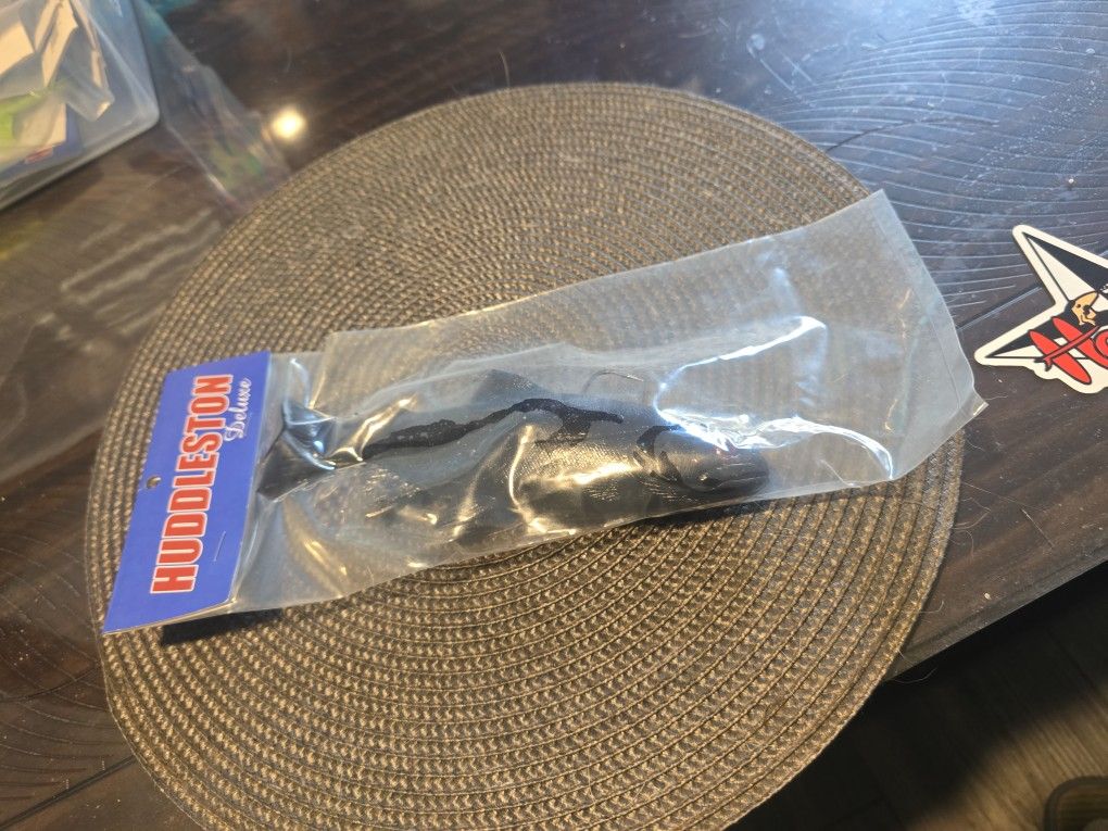 Huddleston Deluxe 8" "Night Stalker " Rof12