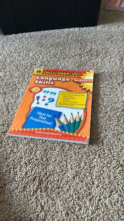 Daily Warm-Ups Language Skills Grade 3