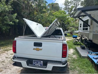 White butterfly door truck bed cover