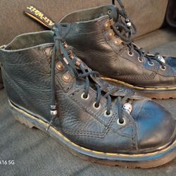 Dr Martens Boots