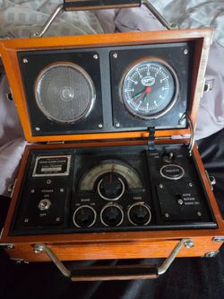 S.O.S.L. Collection Portable Radio Alarm Clock