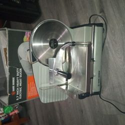 Electric Meat Slicer