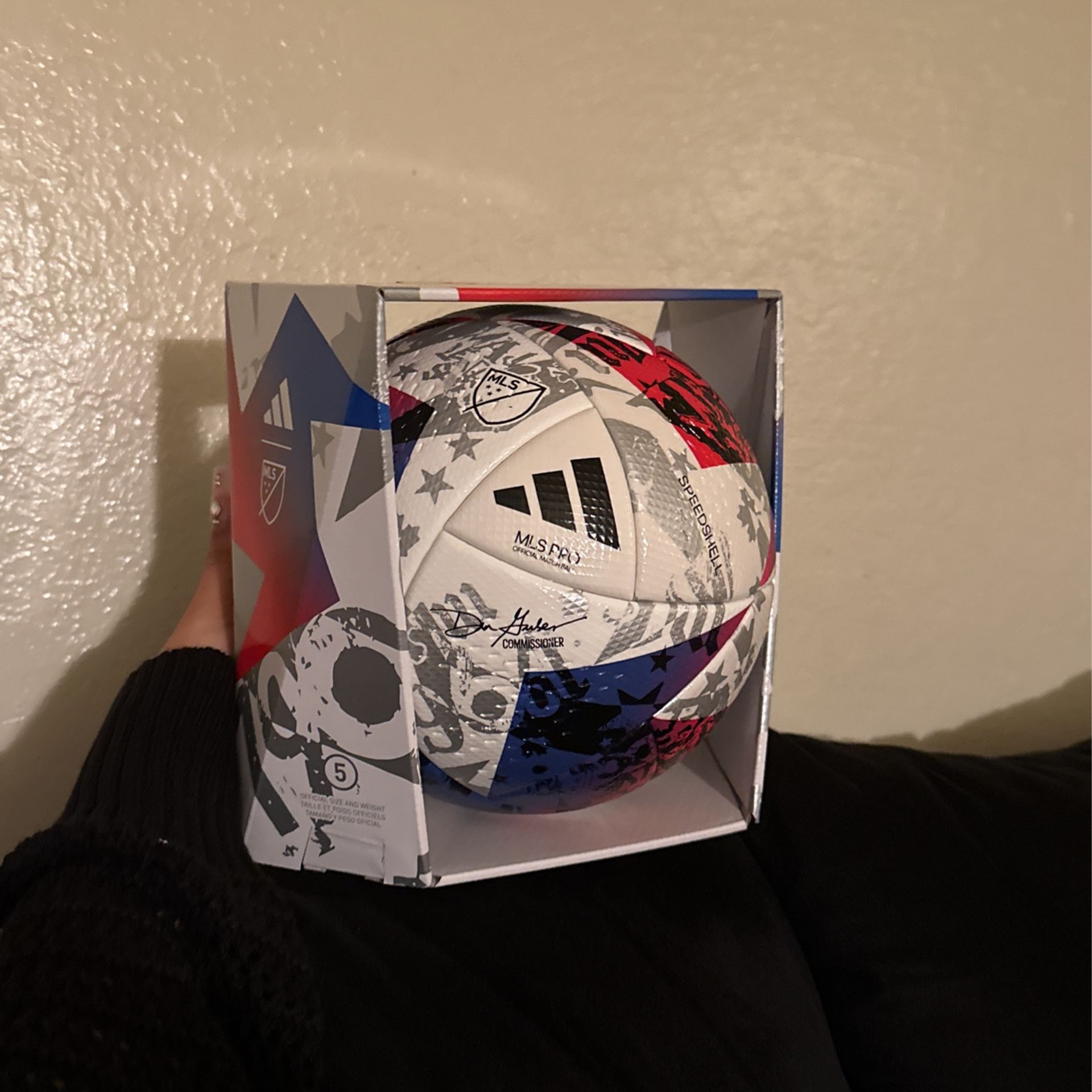 MLS PRO OFFICIAL MATCH BALL