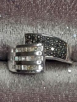 Mens Diamond RING