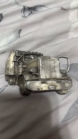 Belt buckle
