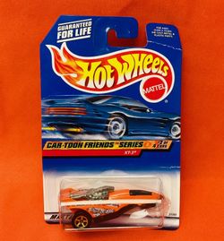 Mattel Hot Wheels Car-Toon Friends XT-3 die cast car #986 Rocky Squirrel 1998