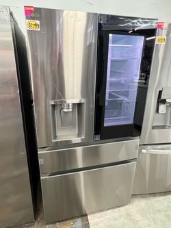 LG French Door Refrigerator with InstaView