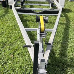 Aluminum Torsion Axel Trailer Up To 21’ Boat. Registration. New Jack, New Lights, New Wires . Ready To Load…
