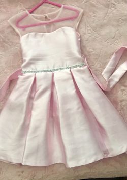 Girls party dress 👗