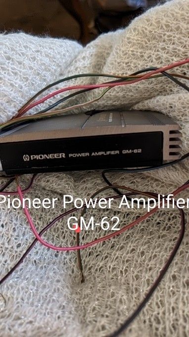 Vintage Car Pioneer Power Amplifier GM-62 2 Amp With Lots of Long Wire