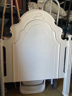 Twin bed