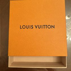 Louis Vuitton Belt Box For Sale