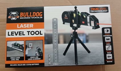 Brand new! Laser level tool /8ft measuring tape