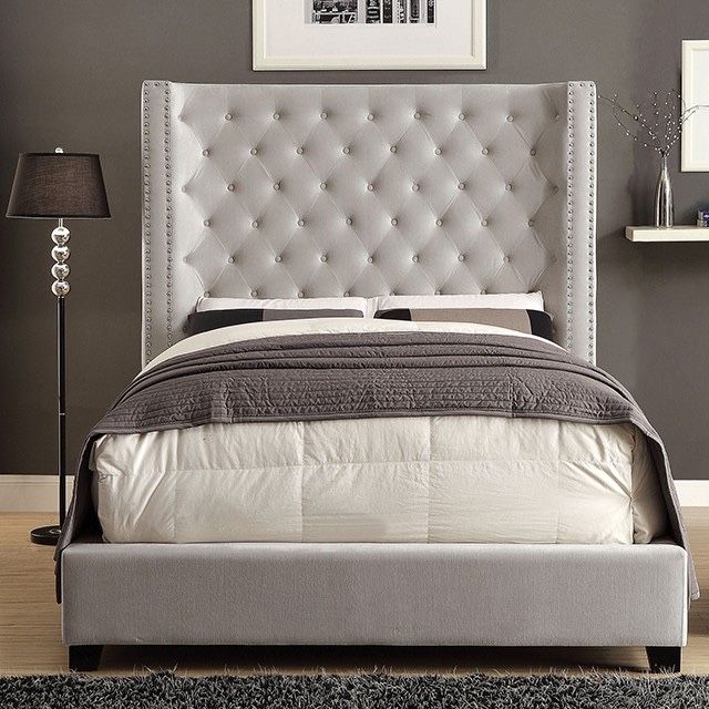 GLAM TUFTED WINGBACK IVORY FRAME CAMA