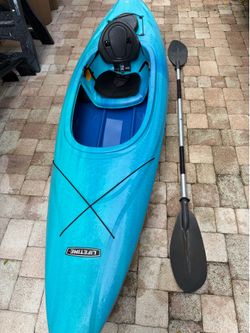 Kayak sit in