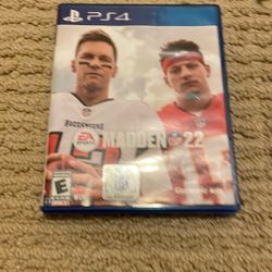 Madden 22 PS4/PS5 Compatible 