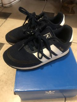 Tenis de Niño excelentes condiciones size 11